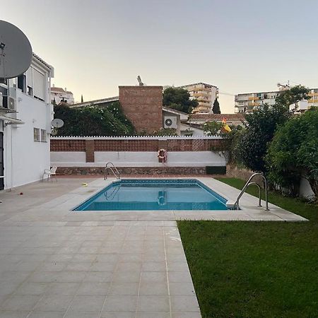 Love Rent4 Malaga Yolamar Benalmádena Exteriör bild