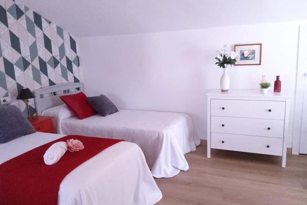 Love Rent4 Malaga Yolamar Benalmádena Exteriör bild