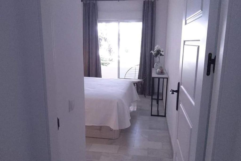 Love Rent4 Malaga Yolamar Benalmádena Exteriör bild