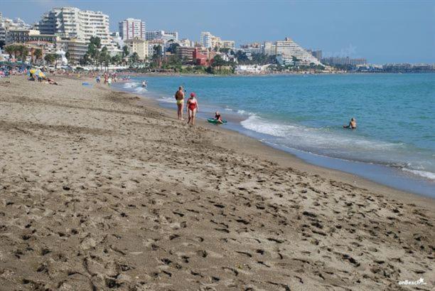 Love Rent4 Malaga Yolamar Benalmádena Exteriör bild